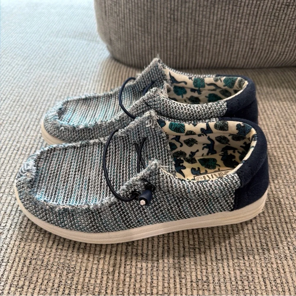 Benny Slip-Ons Blue Kids Shoes size 3